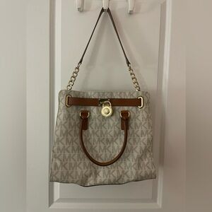 Michael Kors satchel Tote